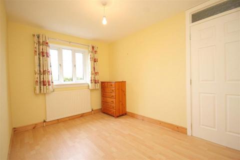 3 bedroom terraced house to rent, Braehead Drive, Barnton, Edinburgh