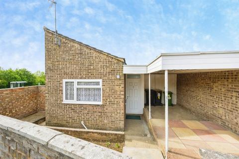2 bedroom terraced bungalow for sale, Upper Coombe, Linslade, Leighton Buzzard