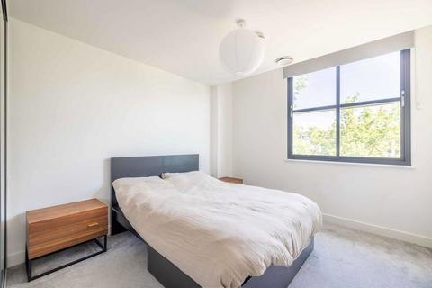 1 bedroom flat for sale, 227 Bath Road, Slough, Berkshire, SL1 5GA