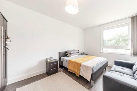 1 bedroom flat to rent, Yeoman Street, London SE8