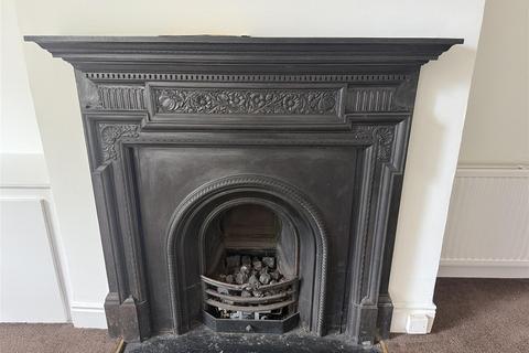 2 bedroom ground floor flat for sale, Fenwick Terrace, Preston Road, North Shields