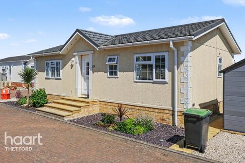 2 bedroom bungalow for sale, Rymer Court, Thetford