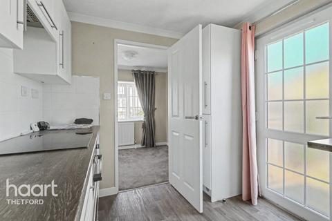 2 bedroom bungalow for sale, Rymer Court, Thetford