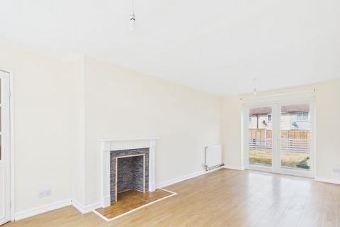 3 bedroom semi-detached house for sale, Dove Croft, Newark NG22