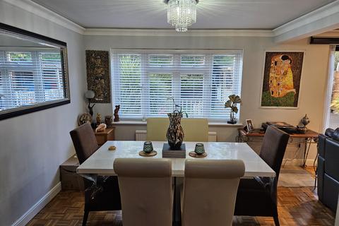 4 bedroom detached house for sale, Beaulieu Close, Royal Borough of Windsor & Maidenhead SL3
