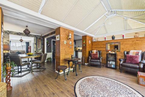 4 bedroom detached house for sale, Derwent Rise, Stanley
