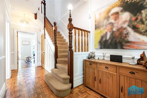 undefined, Village Road, Enfield, EN1