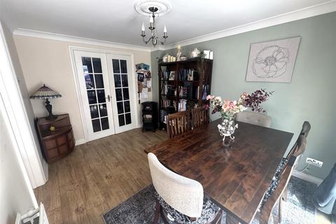 4 bedroom detached house for sale, Heol Barcud, Birchgrove, Swansea