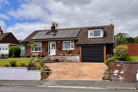 3 bedroom detached bungalow for sale, Green Lane, Hollingworth, SK14
