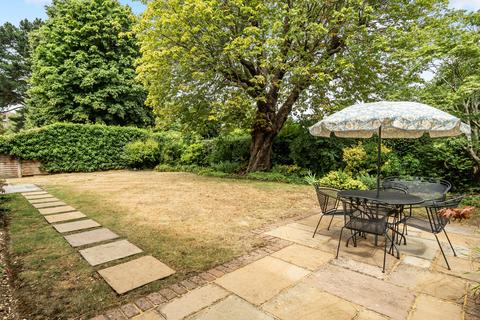 4 bedroom detached house for sale, Freemans Close, Stoke Poges, Buckinghamshire
