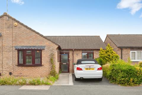 2 bedroom bungalow for sale, Cotton Close, Leicester, Leicestershire, LE4