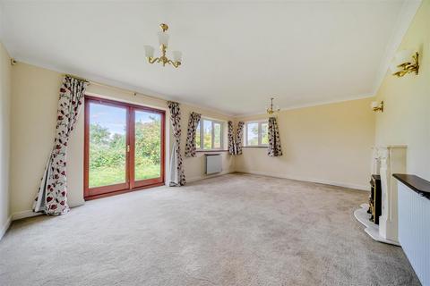 3 bedroom detached bungalow for sale, Honey Meadow, 3 The Novers, Bishops Castle, SY9 5DN
