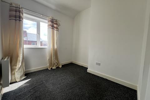 1 bedroom flat to rent, -64 Thanet Street, Chesterfield, S45