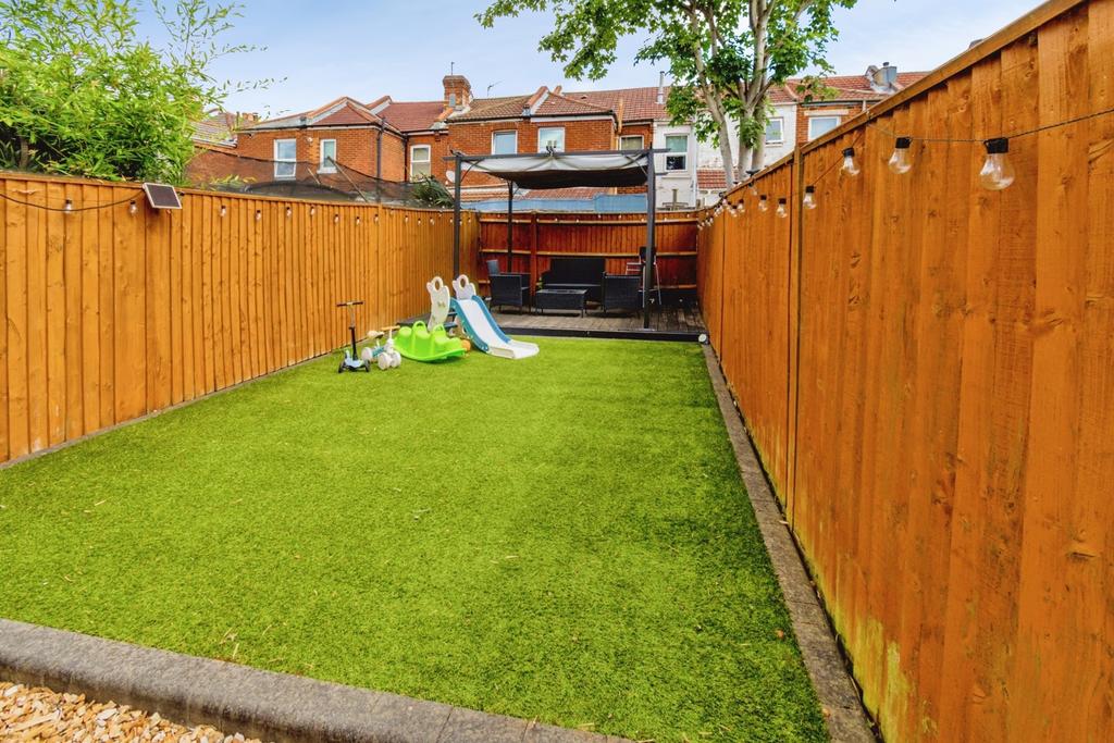 House in Southampton, Shirley Park - View 3