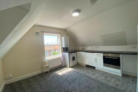 1 bedroom flat to rent, Flat ,  Fairfield Road, London