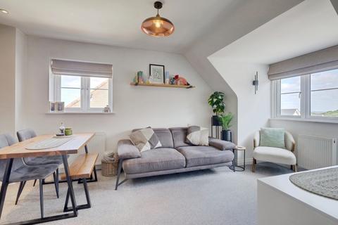 1 bedroom apartment for sale, Catherine Road, Benfleet SS7