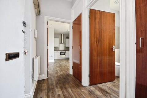 1 bedroom flat for sale, Pollards Close, Rochford, Essex, SS4