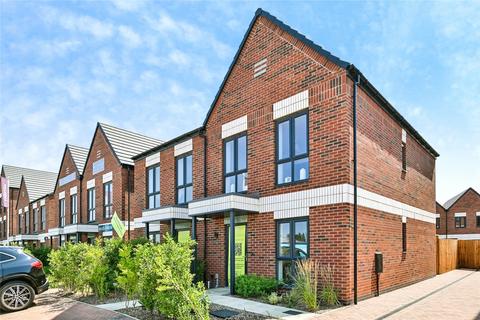 3 bedroom semi-detached house for sale, Trentside, Beeston, Nottingham, NG90