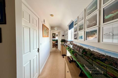2 bedroom flat for sale, Red Deer Close, Asfordby, LE14