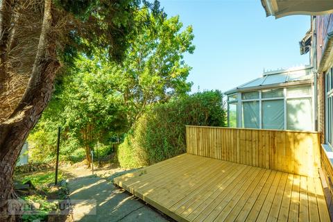 3 bedroom semi-detached house for sale, Wakefield Road, Fenay Bridge, Huddersfield, West Yorkshire, HD8