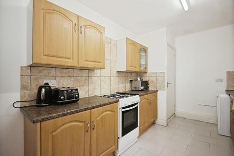 4 bedroom terraced house for sale, Humber Avenue, Coventry, West Midlands, CV1
