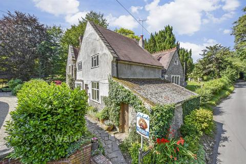 4 bedroom semi-detached house for sale, Tinkerpot Lane, Sevenoaks TN15
