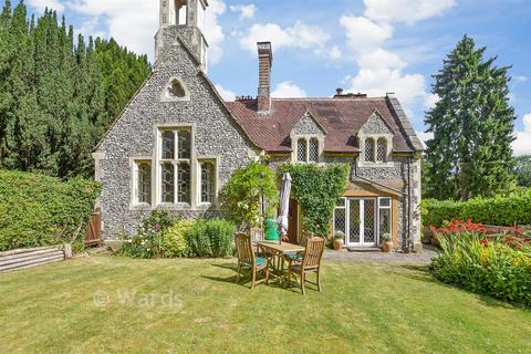 4 bedroom semi-detached house for sale, Tinkerpot Lane, Sevenoaks TN15