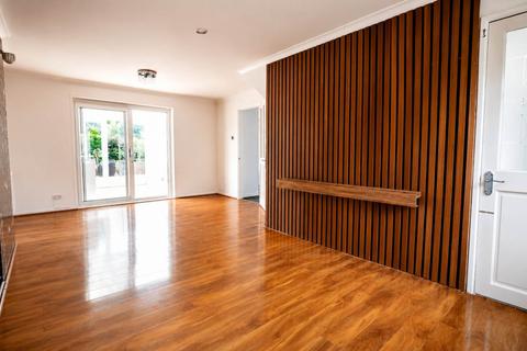 3 bedroom end of terrace house for sale, Middlefield, Welwyn Garden City, Herts