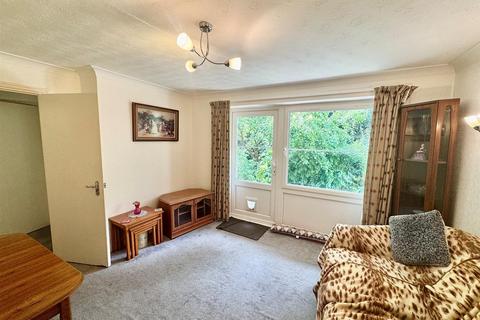 2 bedroom flat for sale, Cloughton, Scarborough