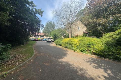 2 bedroom flat for sale, Cloughton, Scarborough