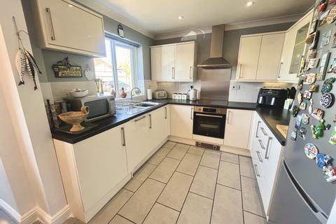 3 bedroom semi-detached house for sale, Ash Tree Close, Wimblington, March