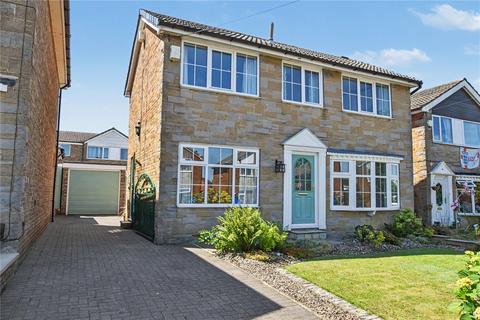 3 bedroom detached house for sale, Bruntcliffe Drive, Morley, Leeds, West Yorkshire