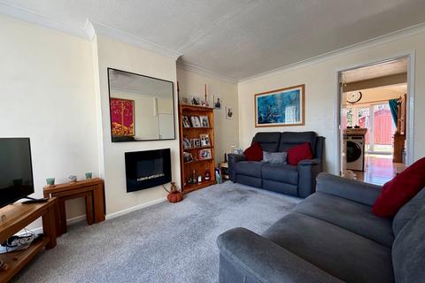 2 bedroom semi-detached house for sale, The Glade, Langley SO45
