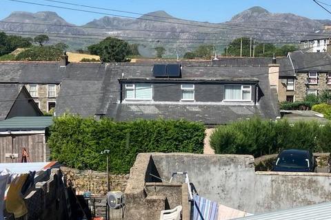 4 bedroom terraced house for sale, Manod Road, Blaenau Ffestiniog