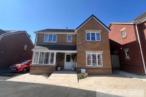 4 bedroom detached house for sale, Worcester Court, Tonyrefail, Porth, CF39