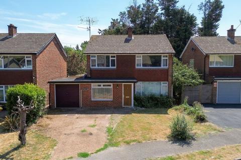 Cannon Grove, Leatherhead KT22