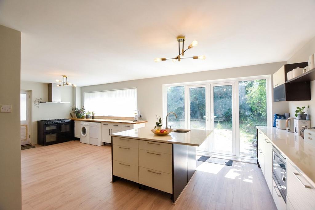 Kitchen, open plan living