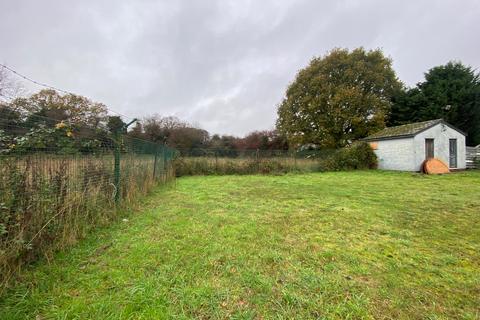 Land for sale, New England CO9