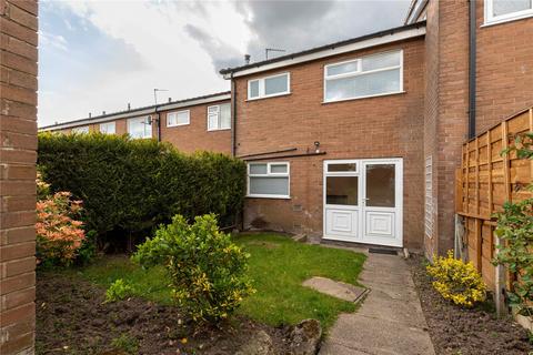 3 bedroom terraced house to rent, Earlsway, Macclesfield, Cheshire, SK11
