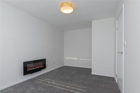 3 bedroom terraced house to rent, Earlsway, Macclesfield, Cheshire, SK11