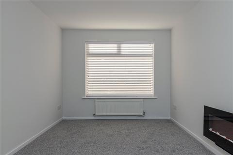 3 bedroom terraced house to rent, Earlsway, Macclesfield, Cheshire, SK11