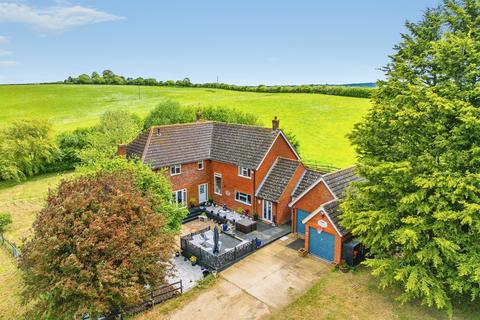 5 bedroom detached house for sale, Slapton Road, Little Billington, Leighton Buzzard
