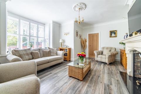 4 bedroom detached house for sale, Keskadale, Woolsington, NE13