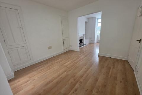 3 bedroom terraced house to rent, Watkin Street, Swansea, City And County of Swansea.