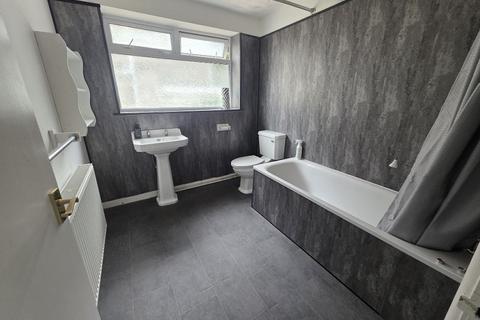 3 bedroom terraced house to rent, Watkin Street, Swansea, City And County of Swansea.