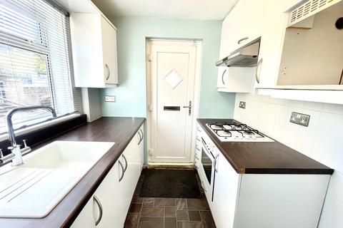 2 bedroom semi-detached house to rent, Manvers Road, Sheffield, S26