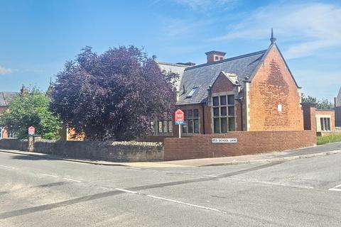3 bedroom flat for sale, 7 Old School Lane, Creswell, Worksop, Nottinghamshire, S80 4BY