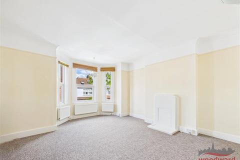 2 bedroom flat to rent, Radnor Road, Harrow