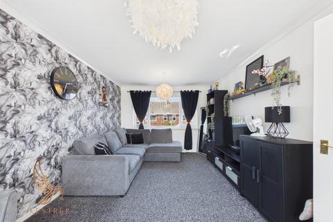3 bedroom end of terrace house for sale, Huntwick Crescent, Pontefract WF7