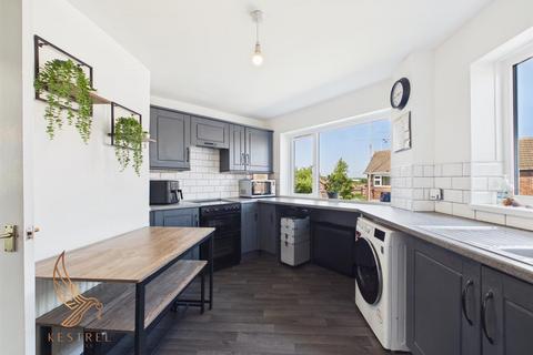 3 bedroom end of terrace house for sale, Huntwick Crescent, Pontefract WF7